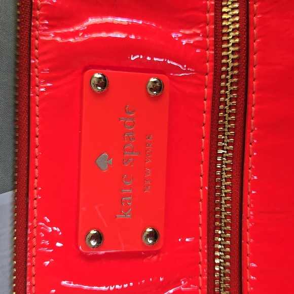 Kate Spade Glossy Orange Crossbody Bag With COA - Picture 2 of 6